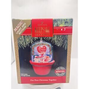 Vintage NIB 1991 Hallmark Keepsake Our First Christmas Together Magic Ornament45